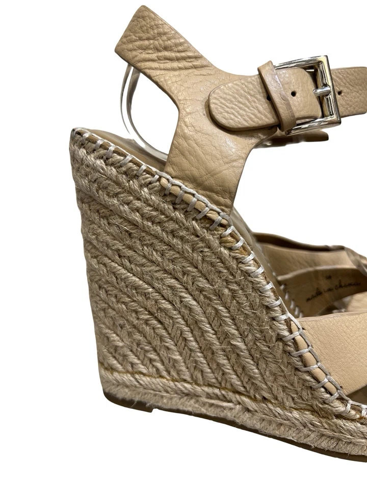 Joie Wedges 38 обнаженная - Изображение 4 из 4