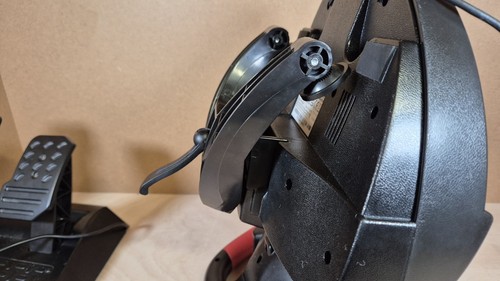 Thrustmaster Ferrari 458 Spider Racing Wheel - Xbox One. Tested + Working. - Picture 13 of 17