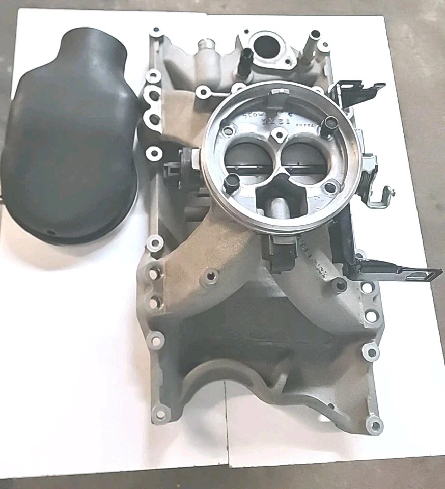 Rare Early Mopar M1 Magnum MPI 2BBL Intake 53031728AA W/ Custom TB & Airhat - Image 3 of 4