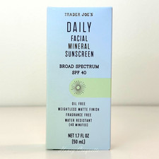 Trader Joe's Daily Facial Mineral Sunscreen SPF 40 Oil Free 1.7 OZ - Exp 08/2027