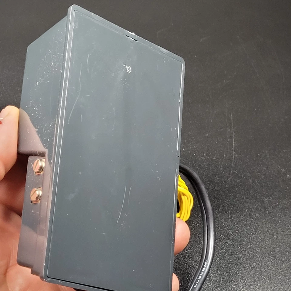 Tyco Pak 1 Controller Model 895 Hobby Transformer Vintage 120 V.A.C. 50/60 Hv - Image 3 of 3