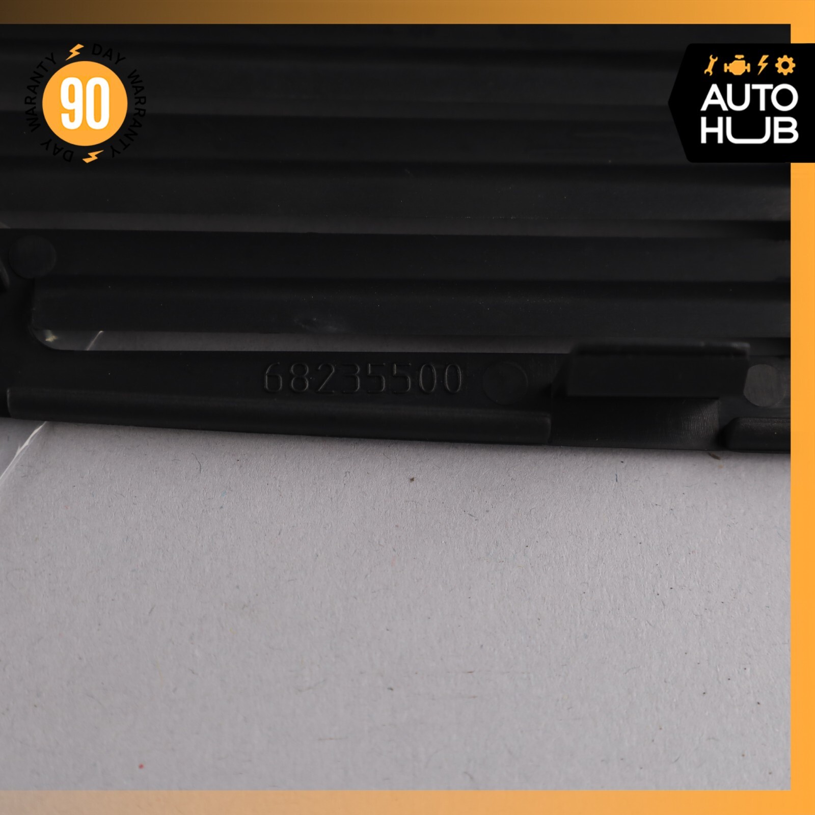 08-19 Maserati GranTurismo S M145 Dash Dashboard Speaker Cover Grille Grill OEM