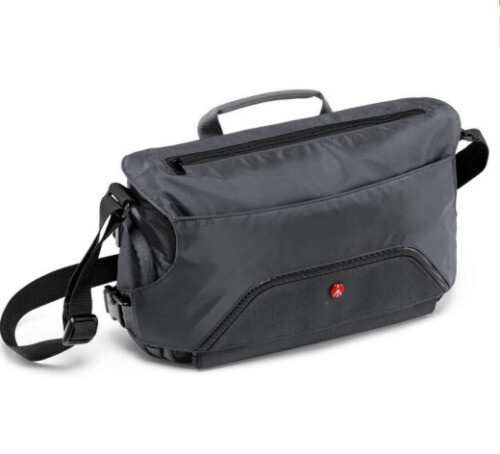 SONY SAC FOURRE-TOUT bandoulière pour caméscope Video 8 Hi 8 (Réf#M-960) EUR 19,95 - FR