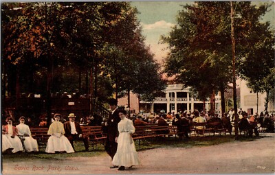 View of Savin Rock Park West Haven CT Benches Crowd c1911 Vintage Postcard O01