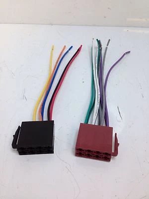 CONNECTS2 Car Radio Stereo Standard 16 Pin Wiring Harness Iso Connectors Loom Leads