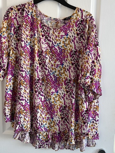 Loose Fitting Pink Leopard Print Style Blouse By Roman Size 20 So Pretty