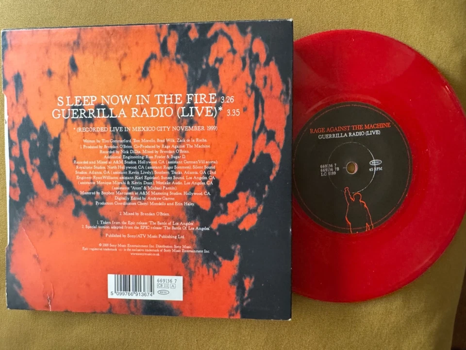 RAGE AGAINST THE MACHINE - SLEEP NOW IN FIRE - UK - 7" SINGLE - LTD ED. RED - Image 2 of 2