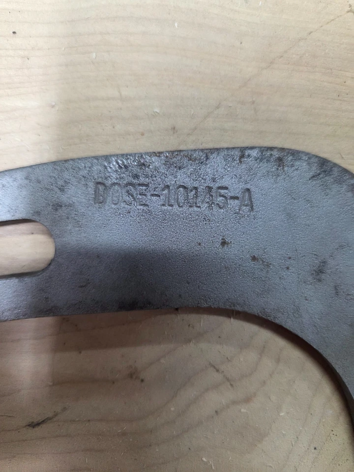 Ford Truck Alternator Bracket DOSE 10145-A - Image 3 of 4