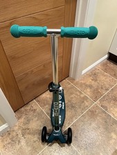 MAXI MICRO DELUXE SCOOTER ECO GREEN - EXCELLENT CONDITION