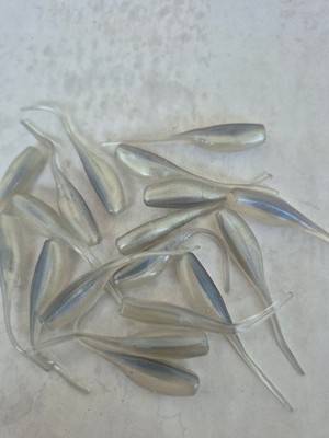 25pk. SOUTHERN PRO STINGER SHAD  2'' SS09 Albino Shad   Made in  USA