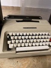 macchina da scrivere olivetti lettera 35