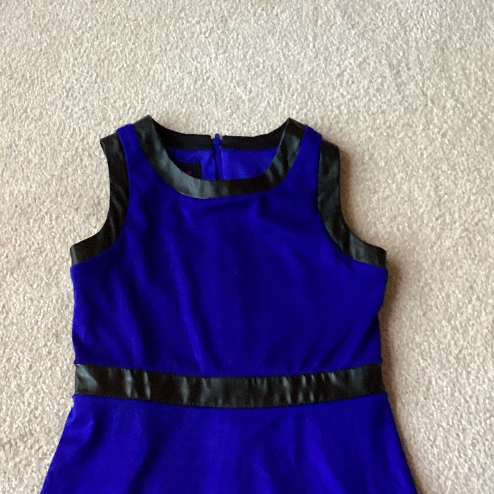 Picture 2 of 5