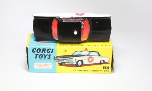 Corgi 237 Oldsmobile Sheriff Car In Original Box -Excellent Vintage Original LT1 - Picture 7 of 7