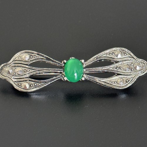 Vintage Silver Tone Green Stone & Marcasite Bar Shaped Ladies Brooch Pin