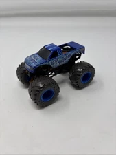 Hot Wheels Monster Jam Truck Blue Thunder 1/64 Truck Spin Master