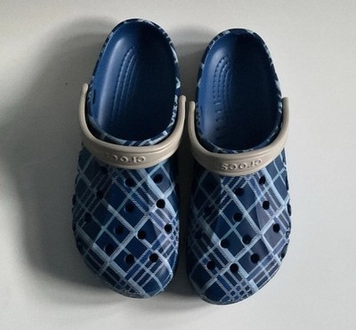 Crocs Baya Holiday Plaid Clogs Christmas Blue Jean Comfort  display picture 3