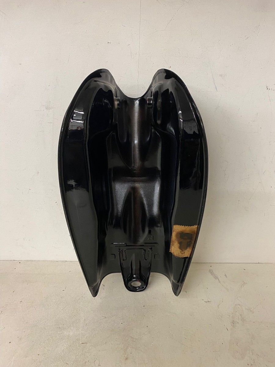 YAMAHA gx250 400タンク Genuine Yamaha XS250/XS400 1978 Yamaha Black Fuel Tank - 1L9-24110