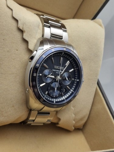 Seiko Brightz 8B82-0AN0 SAGA163 Chronographe Date Boîte Solar Montre Hommes Auth - Photo 4 sur 10