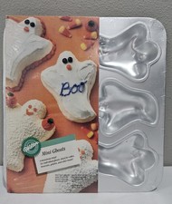Vntg. 1991 Wilton Mini Ghosts Baking Pan Hall...