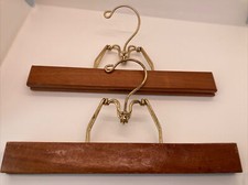  2  Vintage Wooden / Wood 10  Hangars Made in TAIWAN