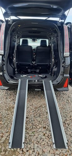 2021 Toyota Noah NOAH / VOXY / ESQUIRE/WHEEL HAIR ACCEBILE HYBRID AUTO ULEZ - Picture 2 of 20