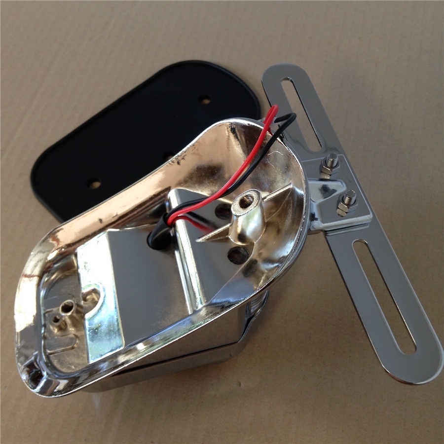Metal Brake Tail Light For H-D Davidson Bike Motorcycle CHROME Red Skull