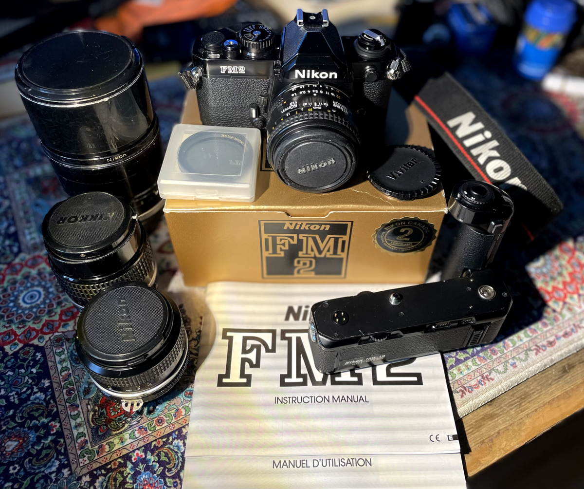 Nikon fm2 film camera kit - Includes Lenses, Motor drive original