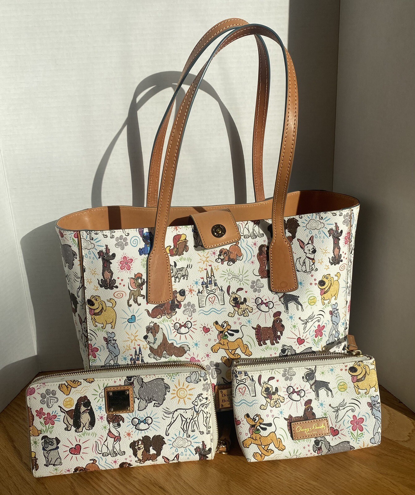Disney Dooney & Bourke Dogs Paw Prints Tote Purse Sketch wallet, and