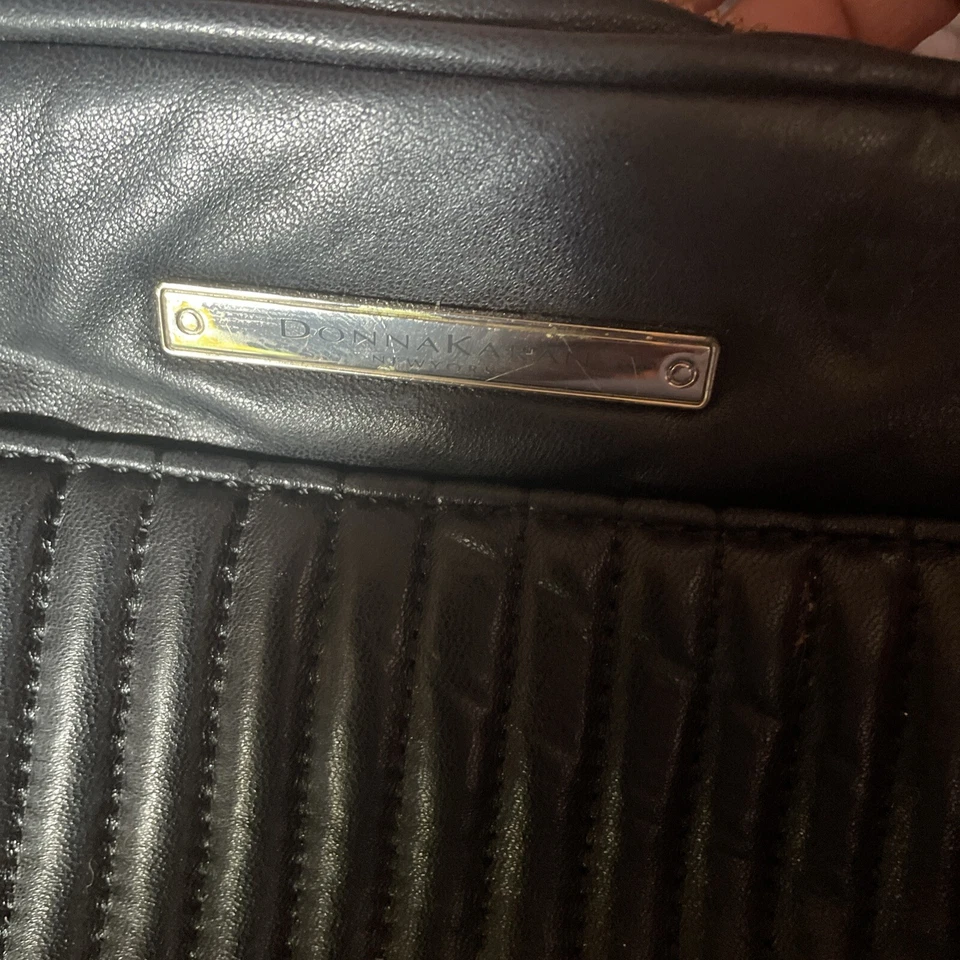 Donna Karan black quilted leather crossbody shoulder handbag - Image 2 of 4