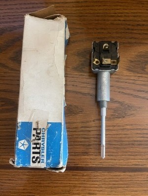 NOS MOPAR 1960 1961 SINGLE SPEED WIPER SWITCH Valiant Lancer 2084886 