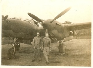 Org. Photo: US 55th Fighter Group Ground Crewmen w/ P 38 Fighter Plane!!!
