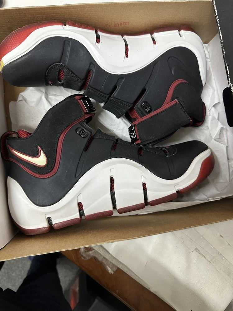 Nike Zoom LeBron 4 Black Crimson for Sale | Authenticity