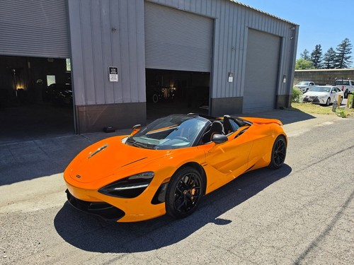 2020 McLaren 720S 