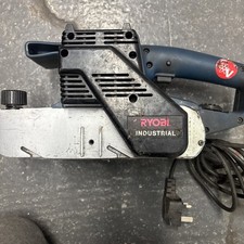 Ryobi Industrial Heavy-Duty 1010W 4-inch Belt Sander BE-424 230V