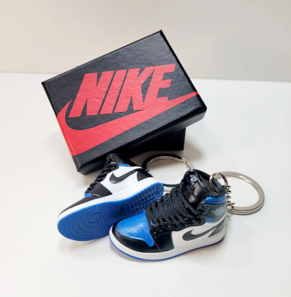 Air jordan 3d best sale keychain
