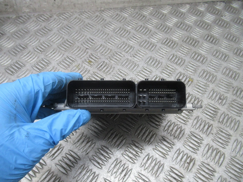 2019 MERCEDES A-CLASS A200 W177 AMG LINE 1.3 PETROL AUTO MK4 ENGINE ECU REF4801 - Image 2 of 4