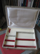 "618.2"   COFFRET ECRIN VIDE POUR MENAGERE EN METAL ARGENTE DE 37  PIECES