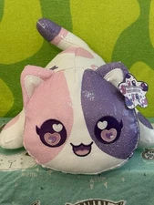 Jumbo Aphmau Cat 16” pillow plush (brand new with tag)