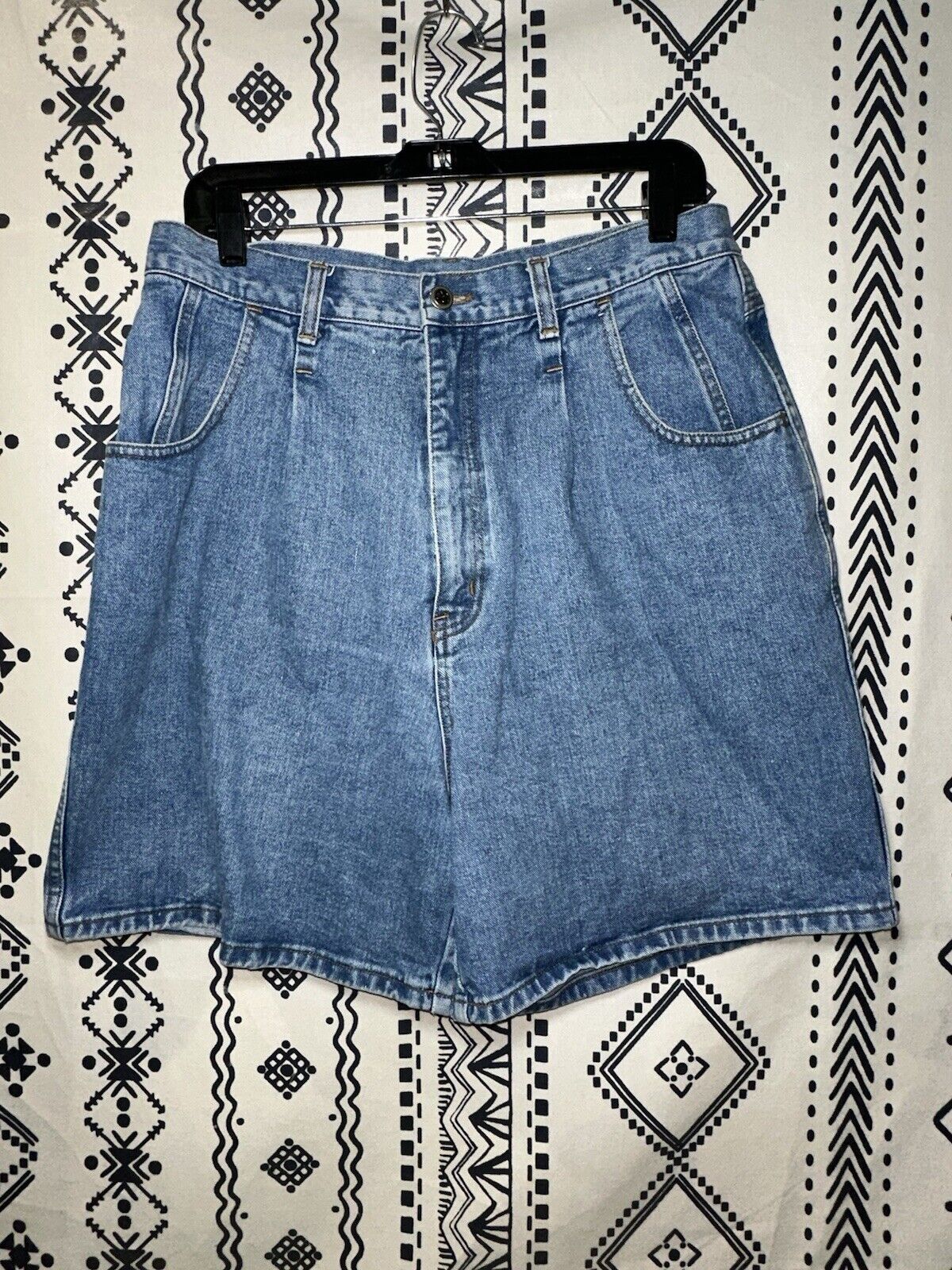Foto 1 di 7