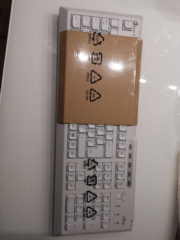 fujitsu-kbpc-px-eco-d-usb-tastatur-qwertz-deutsch-wie-neu-und