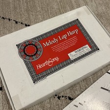Hearthsong Lyrical Lap Harp w/Pick Sheet Music