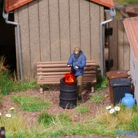 Busch Feuertonne Mit Figur 5434