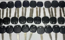Original Lot Of 27 -Toyota OEM FactoryChip Chipped Ignition Transponder Keys