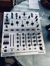 Table De Mixage Behrenger DJX-700