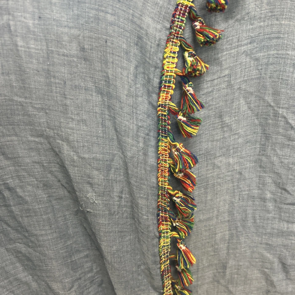 Mantón Steve Madden azul con borla decorativa talla única 48x50 Foto 4 de 4