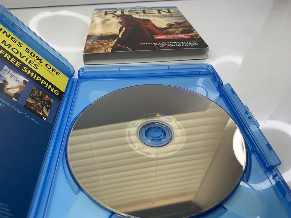 Risen (Blu-ray Disc, 2016) With Slipcover and Special Features - Joseph Fiennes Foto 4 de 4