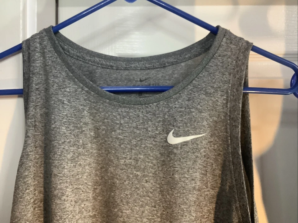 Lote de 4 camisetas sin mangas de entrenamiento Nike Dri-Fit para mujer talla L - CT2913 Foto 3 de 4