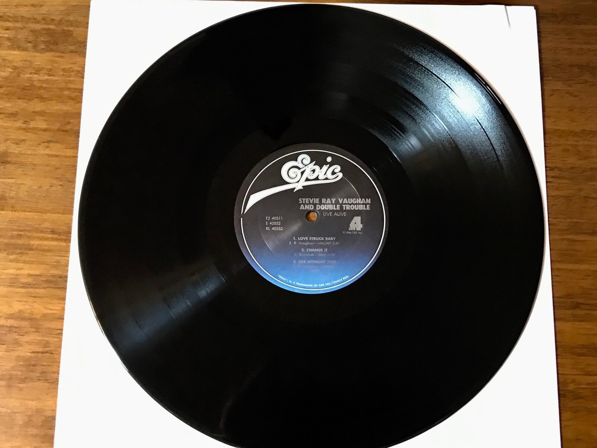 STEVIE RAY VAUGHAN AND DOUBLE TROUBLE ORIGINAL ~ LIVE ALIVE ~ 2-LP
