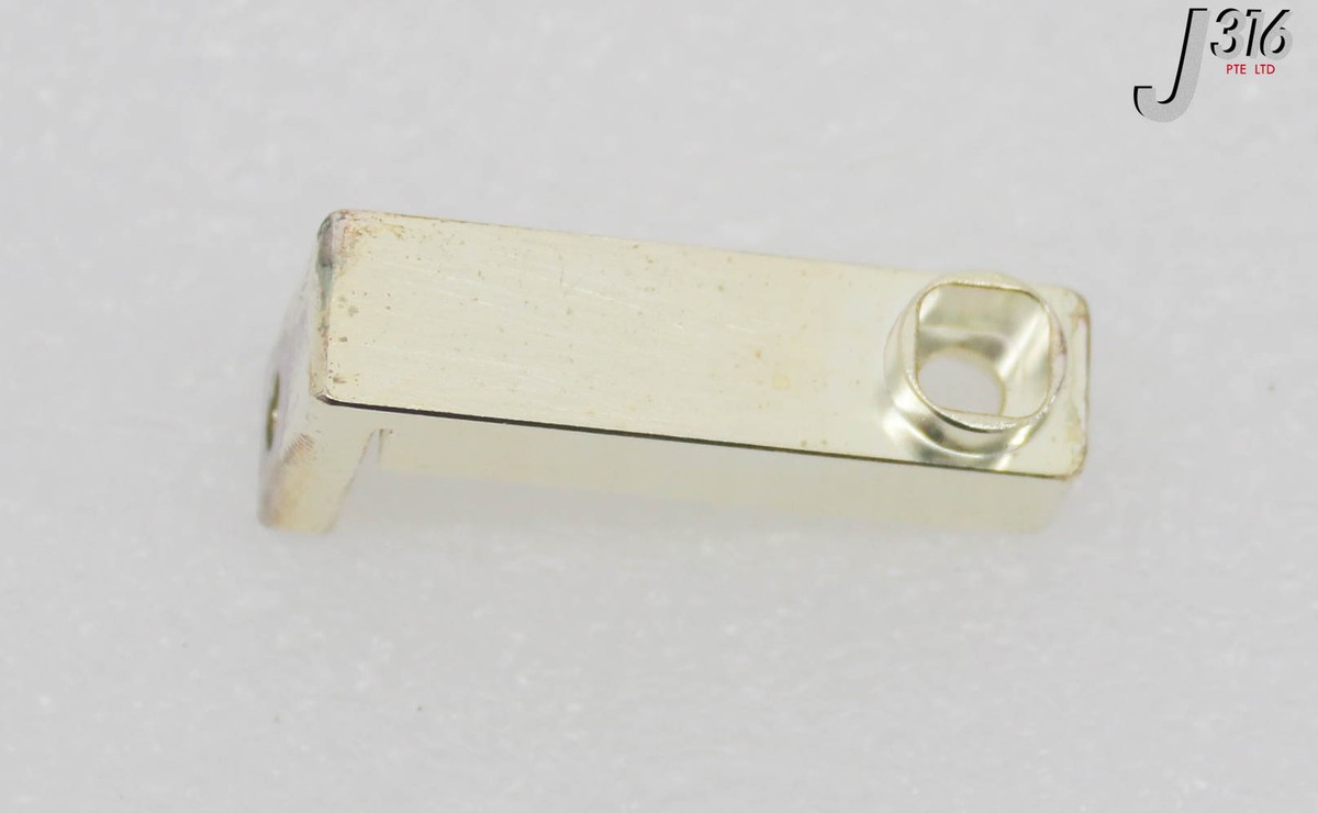 専用　PLC C3423 APPLIED MATERIALS BAR RF CONNECTOR .125L SHLDR VECTRA IMP