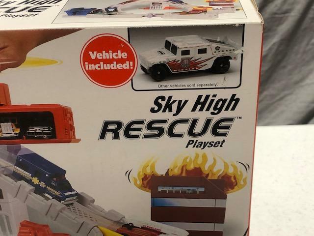 おおばかやろう　6点セット Matchbox Sky High Rescue Playset 2000 Factory #88403 for